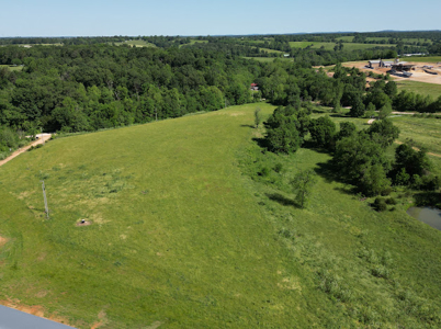 Beautiful 98 Acre Ranch in the Ozark Mountains - image 31