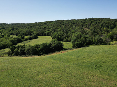 Beautiful 98 Acre Ranch in the Ozark Mountains - image 37