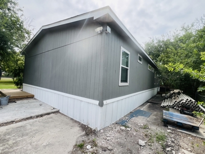 New 3/2 Home in Mathis with Dual Street Access! - image 44