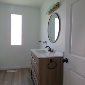 Remodeled 3 Bedroom Home in Stanberry, MO - image 13