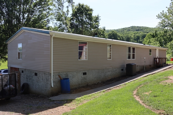 Country Home for Sale in Glade Spring VA