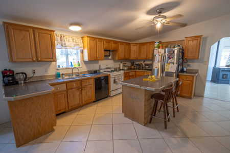 Colorado Country Home on 5.3 Acres Near Hotchkiss - image 19