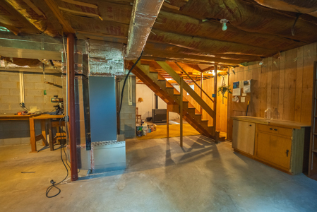 Brick Home for Sale at Auction in Floyd County VA - image 40