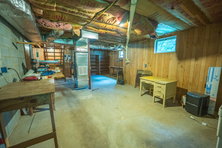 Brick Home for Sale at Auction in Floyd County VA - image 38