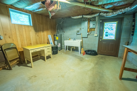 Brick Home for Sale at Auction in Floyd County VA - image 39