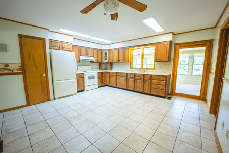 Brick Home for Sale at Auction in Floyd County VA - image 11