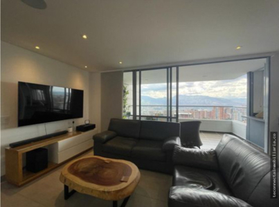 Luxurious Penthouse Duplex in Envigado - image 8