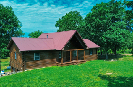 Secluded Log Home With Acreage In Fulton County Arkansas - image 3