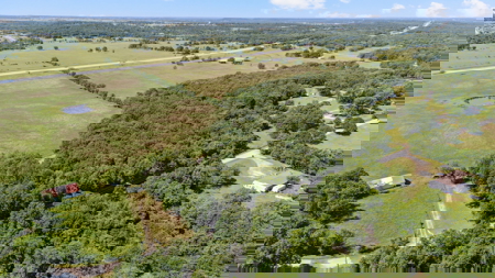 Claremore, OK Country Home For Sale - image 32