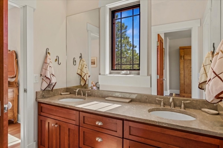 Mountain and Golf Home for Sale in Ridgway, Colorado - image 24