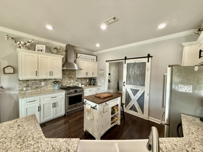Beautiful Country Home and 103.7 acres of land Ashford, AL - image 6