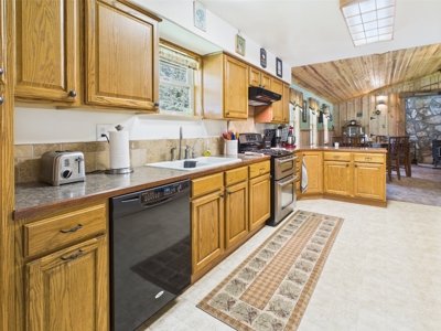 Idaho Backcountry Home for Sale in Adams County - image 13