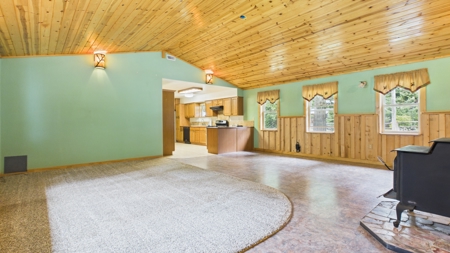 Idaho Backcountry Home for Sale in Adams County - image 4