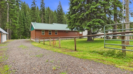 Idaho Backcountry Home for Sale in Adams County - image 40