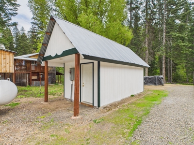 Idaho Backcountry Home for Sale in Adams County - image 27