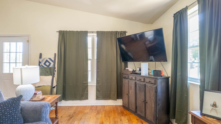 Hobby Farm for sale in the Ozarks - image 16