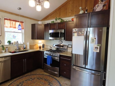 Cozy Year-Round Home or Getaway Near Atlanta, MI! - image 20