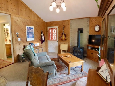 Cozy Year-Round Home or Getaway Near Atlanta, MI! - image 18