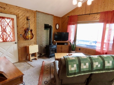 Cozy Year-Round Home or Getaway Near Atlanta, MI! - image 16