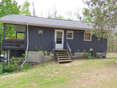 Cozy Year-Round Home or Getaway Near Atlanta, MI! - image 36