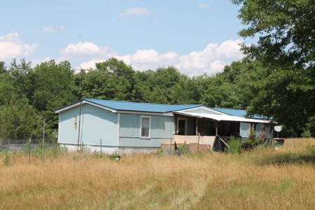 Four House Breeder Farm For Sale in Americus, GA - image 4