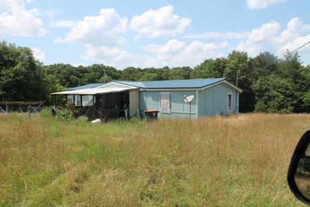 Four House Breeder Farm For Sale in Americus, GA - image 8