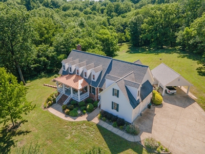 Country Home for Sale in Giles County, Tennessee - image 20