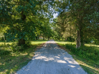 Country Home for Sale in Giles County, Tennessee - image 28