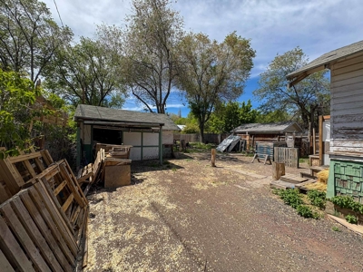 Eastern Oregon Two Bedroom Investment Home - image 12