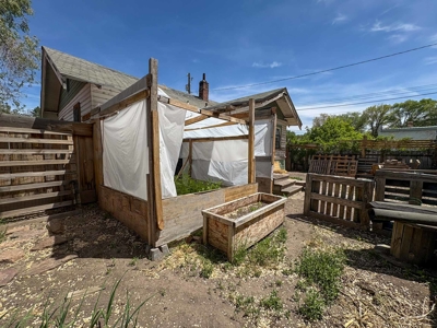 Eastern Oregon Two Bedroom Investment Home - image 15