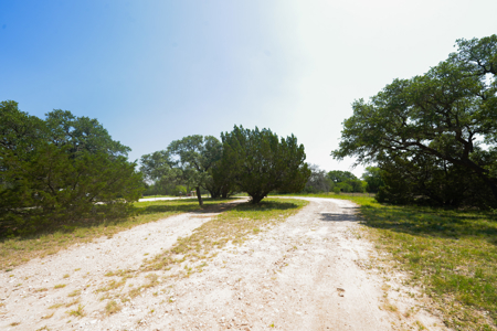 Country Living Early, TX – Acreage with Tanks & Trees - image 30