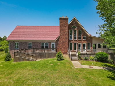 Country Home for Sale in Giles County, Tennessee - image 2