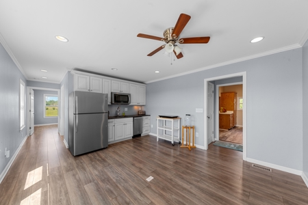 Country Home for Sale in Giles County, Tennessee - image 22