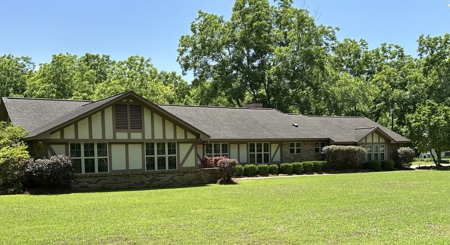 Beautiful Homesite situated on 7.27 acres with mature pecan trees - image 5