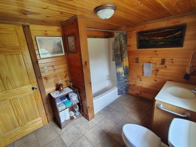Country Home with Acreage for Sale in Glidden, Wisconsin - image 17