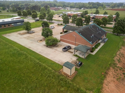 Medical Office In West Plains, Howell County, Missouri - image 32