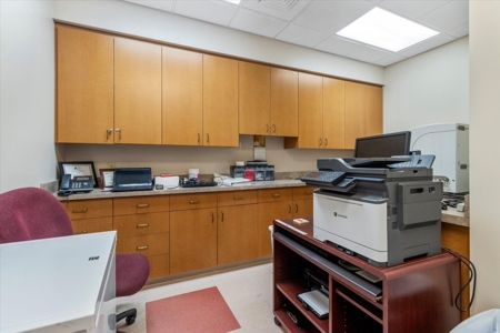Medical Office In West Plains, Howell County, Missouri - image 14