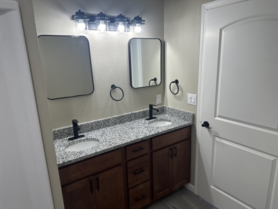 AUCTION Southwest IA New Build — Zero-Entry Ranch, Move-In Ready! - image 29