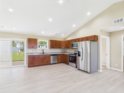 AUCTION Southwest IA New Build — Zero-Entry Ranch, Move-In Ready! - image 6