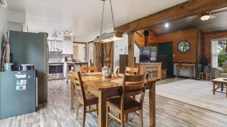 Contemporary Ranch Home on 19 Acres – Edge of Gainesville, MO - image 9