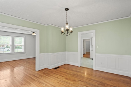 Historic Charm. Modern Upgrades. Prime Location. Cheraw, SC - image 14