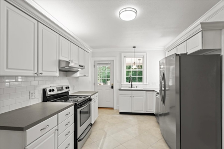 Historic Charm. Modern Upgrades. Prime Location. Cheraw, SC - image 15