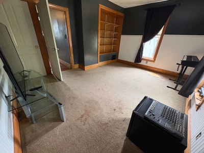 Woodsfield OH 4 bedroom/2 bath Victorian Home - image 20