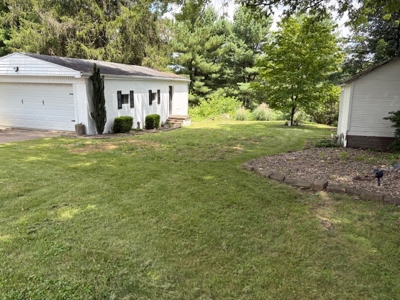 Woodsfield OH 4 bedroom/2 bath Victorian Home - image 35