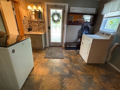 Woodsfield OH 4 bedroom/2 bath Victorian Home - image 12