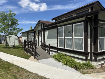 Quaint spacious town home in Great Falls Montana - image 3