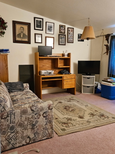 Quaint spacious town home in Great Falls Montana - image 12