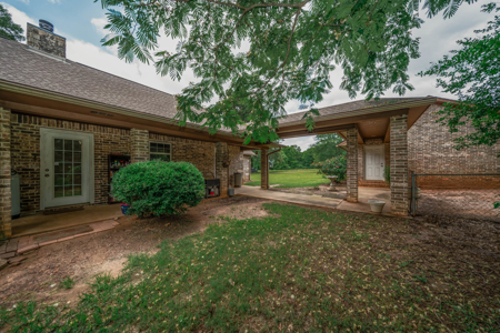 Country Home For Sale in Winona, Texas - image 12