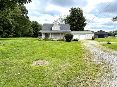The Mona Richardson Estate-Home on 7.5+/- Acres-Personal Property - image 6