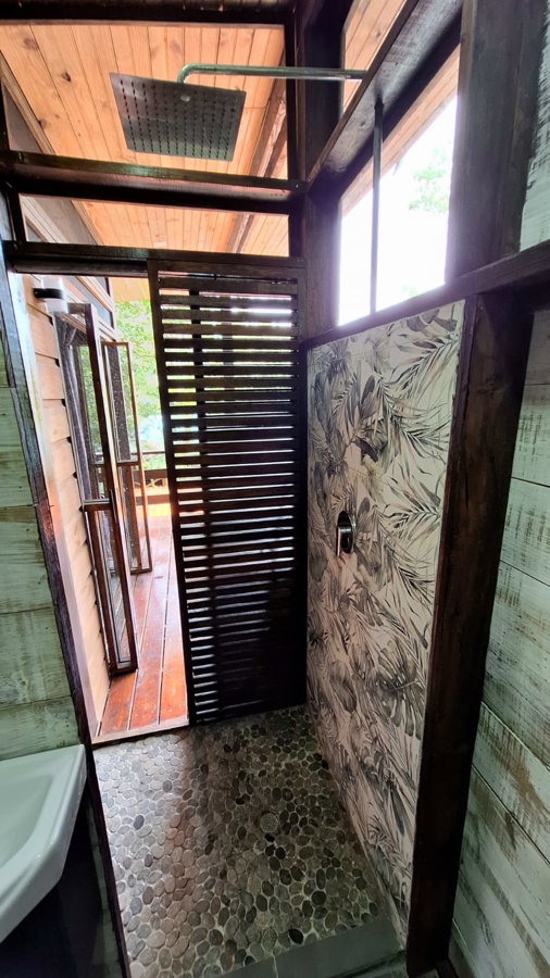 Turnkey Titled Cabin, New 2024 Build — Near Bluff Beach, Isla Colón - 19